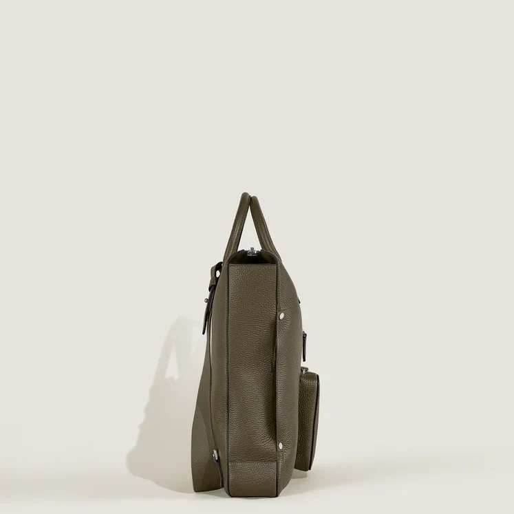 Montblanc Khaki 24/7 Bag - Image 5