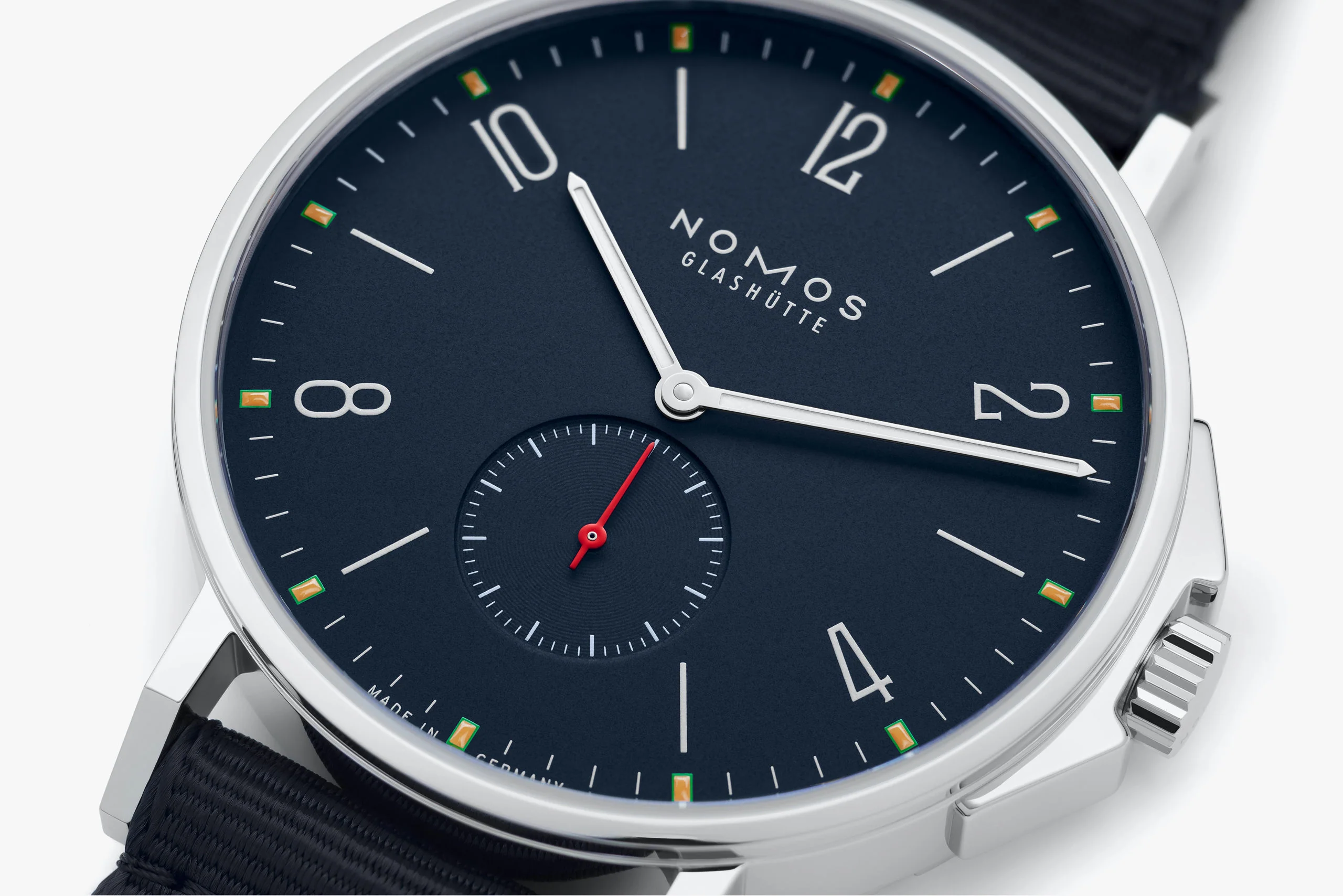 Nomos Glashutte Ahoi Atlantic Sapphire Crystal - Image 4