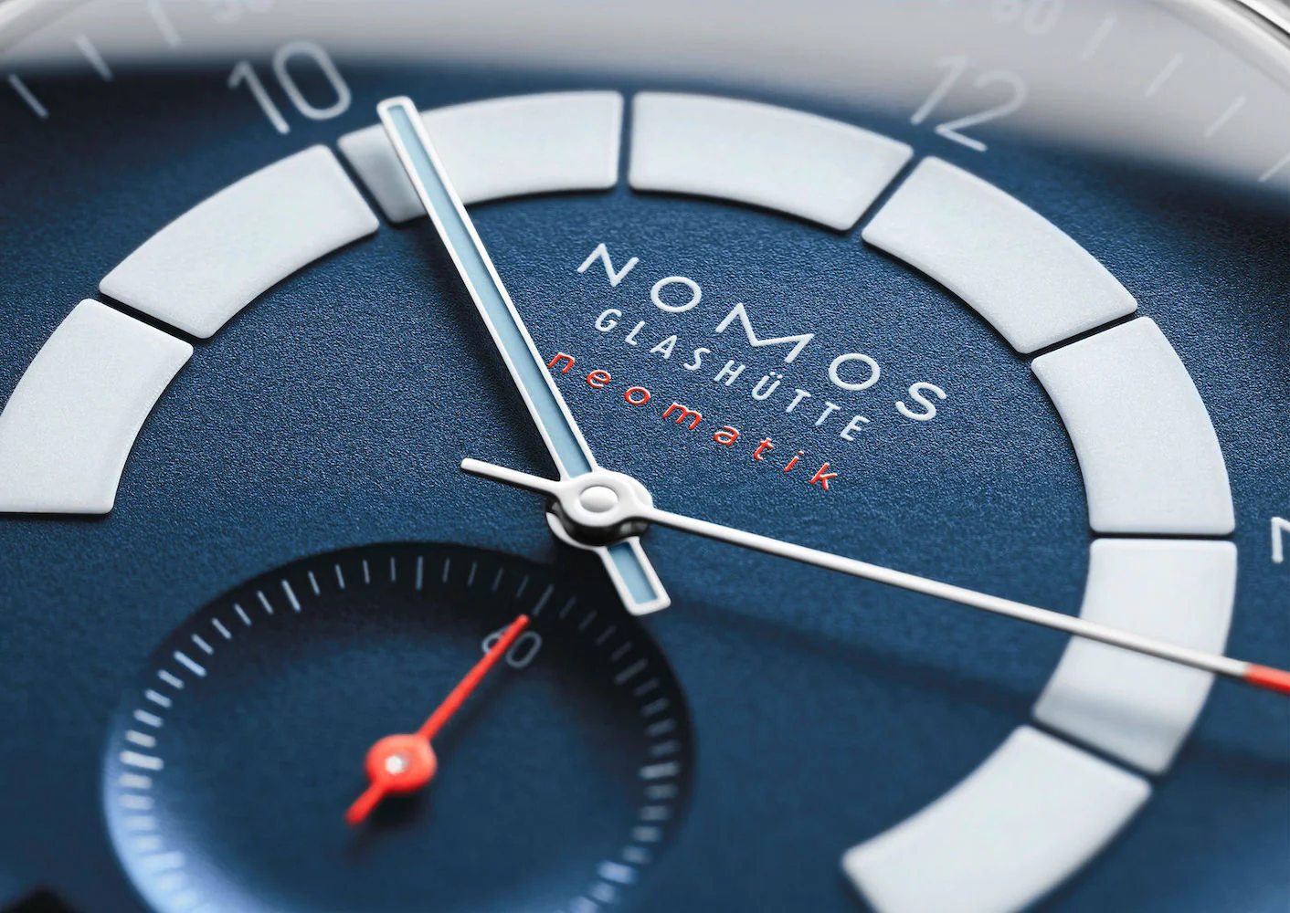 Nomos Glashutte Autobahn Neomatik 41 Date Midnight Blue Sapphire Crystal Watch - Image 5