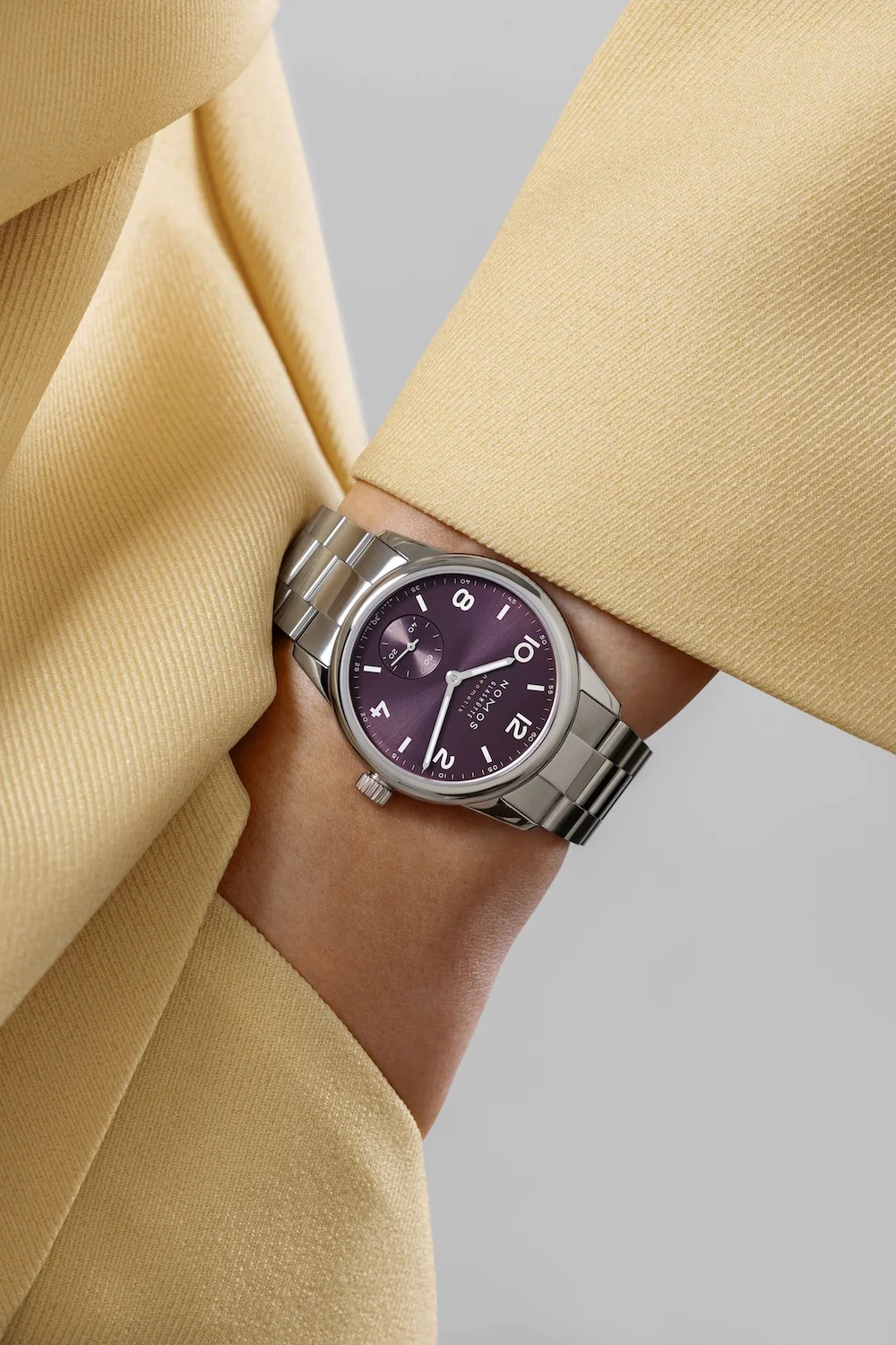 Nomos Glashutte Club Sport Neomatik 34 Purple Sapphire Glass Watch - Image 4