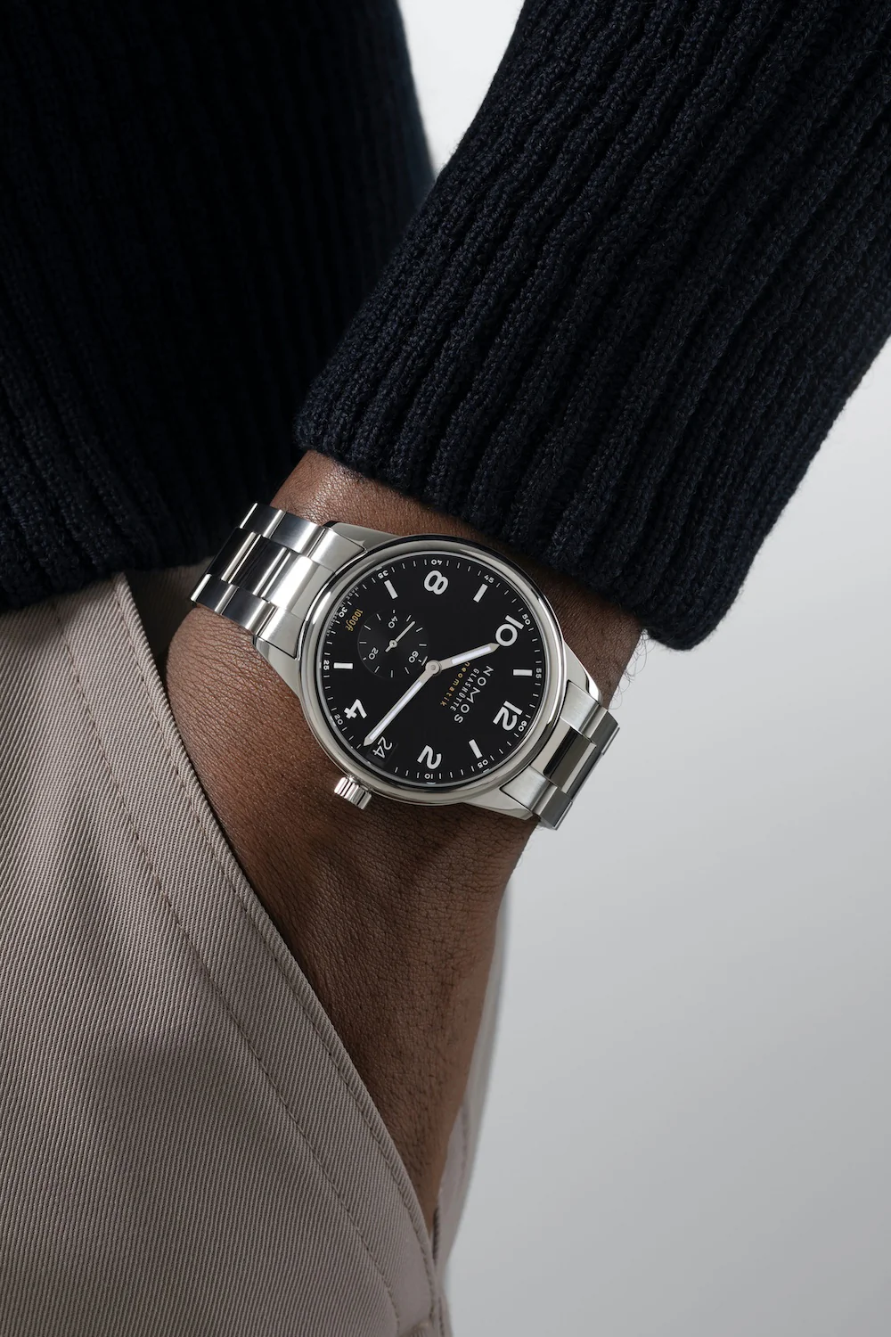 Nomos Glashutte Club Sport Neomatik 42 Date Black Sapphire Crystal Watch - Image 9