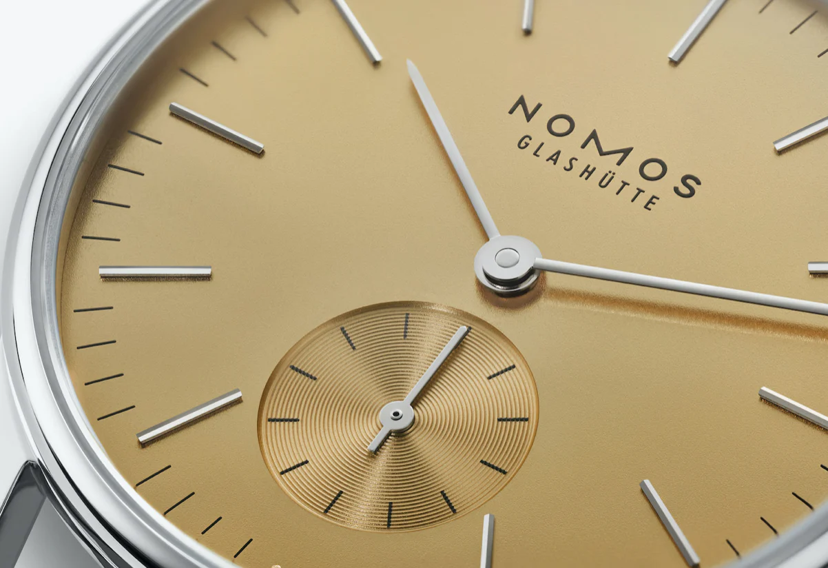 Nomos Glashutte Orion 33 Gold Sapphire Glass Watch - Image 5