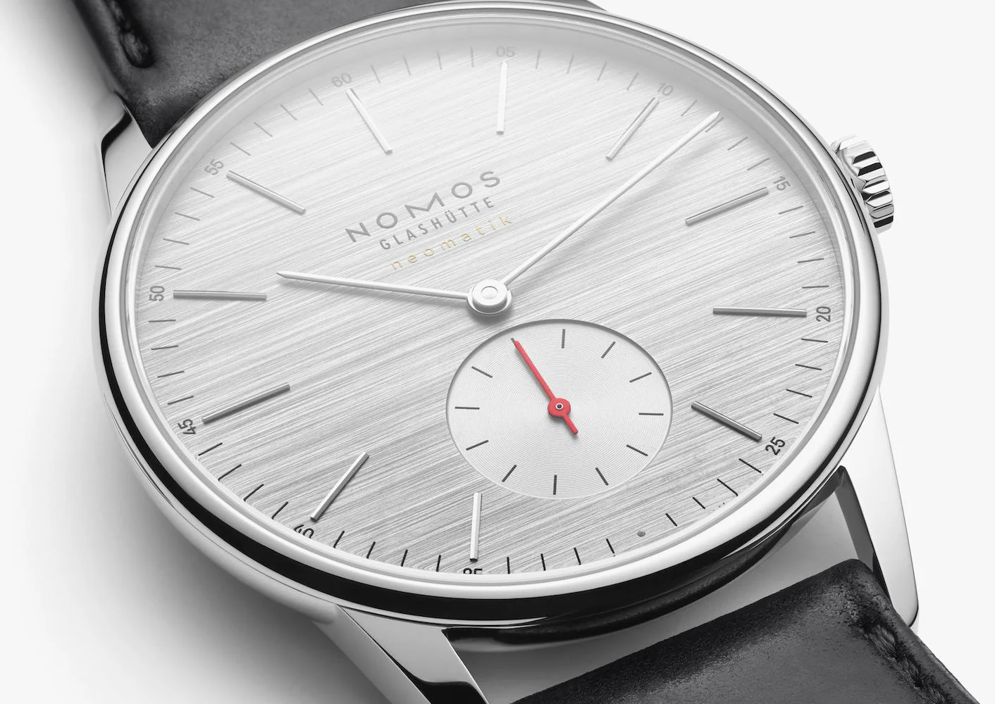 Nomos Glashutte Orion Neomatik 39 Silvercut Sapphire Crystal - Image 5
