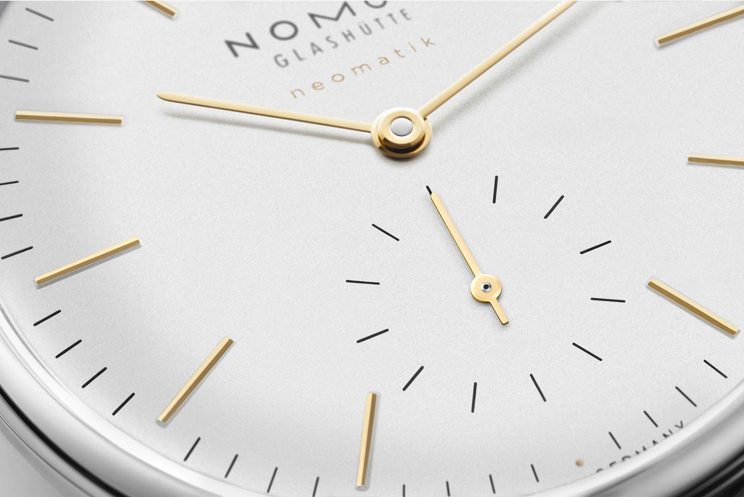 Nomos Glashutte Orion Neomatik Dore Sapphire Crystal Watch - Image 3