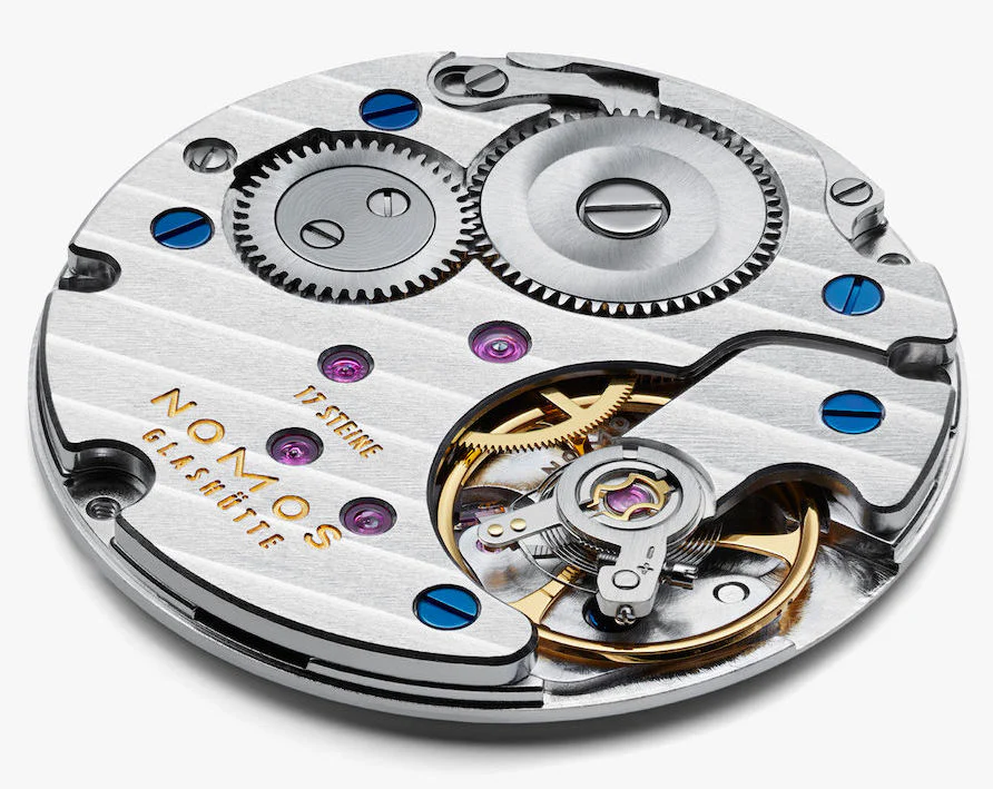 Nomos Glashutte Tetra Matcha Steel Back Watch - Image 8