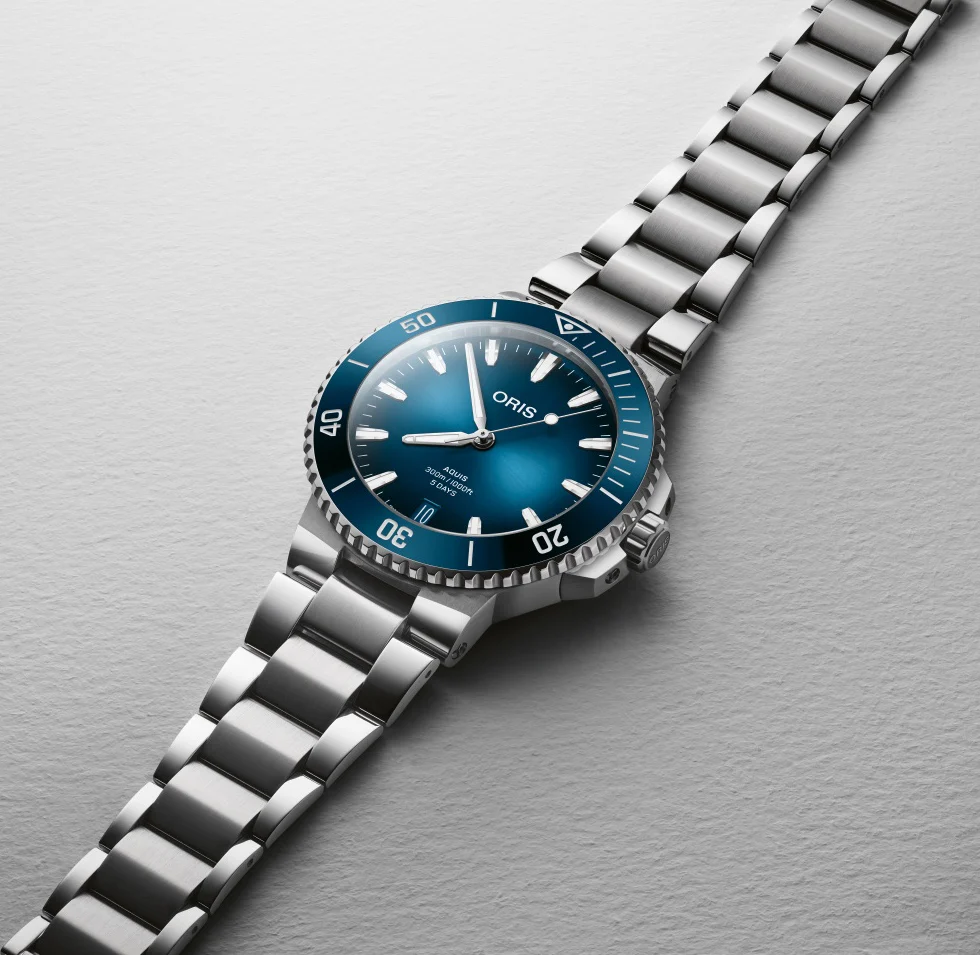 Oris Aquis Date Calibre 400 43.5mm Watch - Image 4