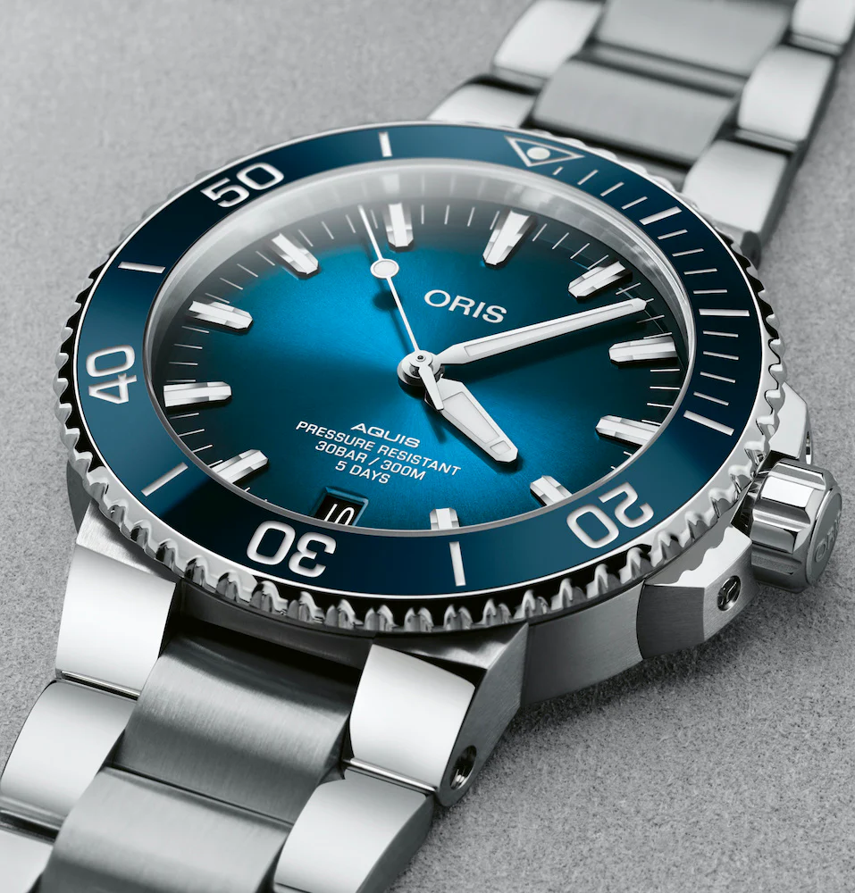 Oris Aquis Date Calibre 400 Bracelet Watch D - Image 4