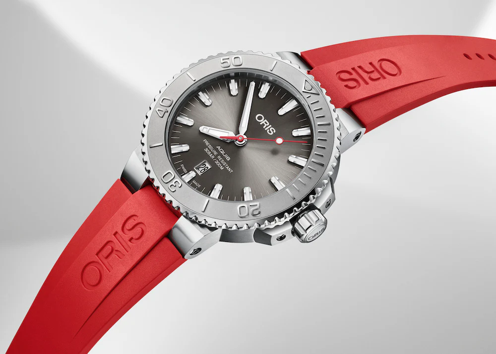 Oris Aquis Date Relief Rubber - Image 2