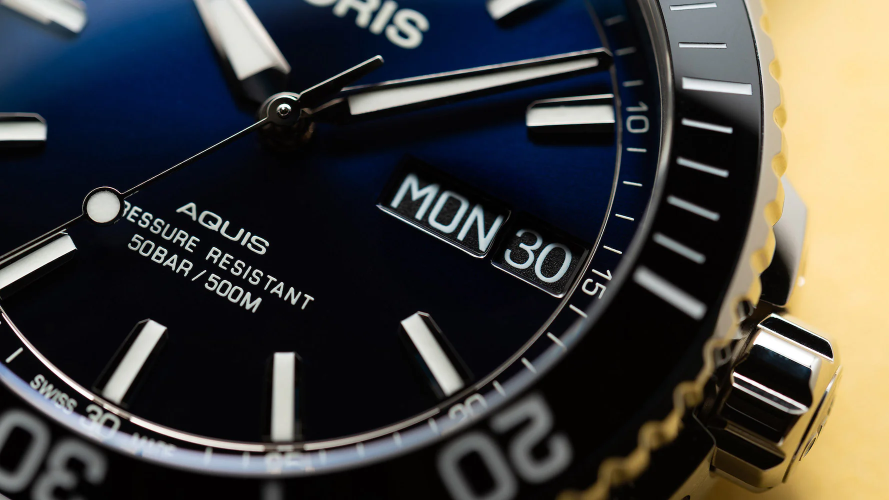 Oris Aquis Date Rubber - Image 4