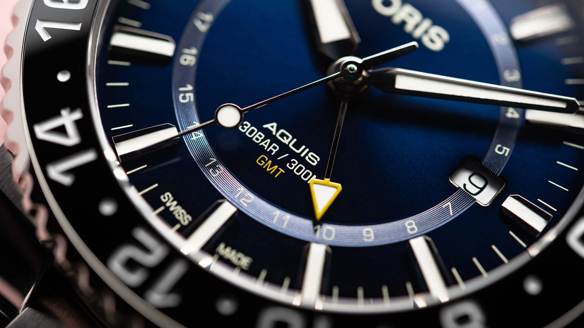 Oris Watch Aquis GMT Date D - Image 2