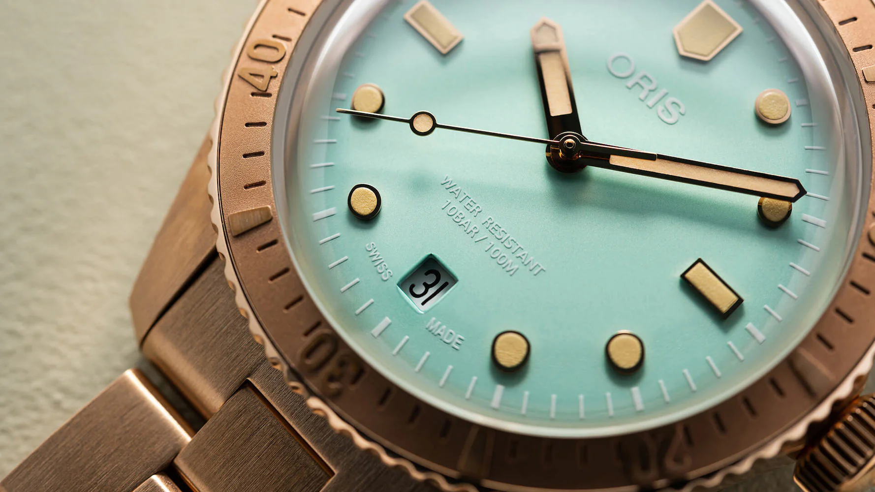 Oris Divers Sixty-Five Cotton Candy Wild Green Bracelet - Image 2