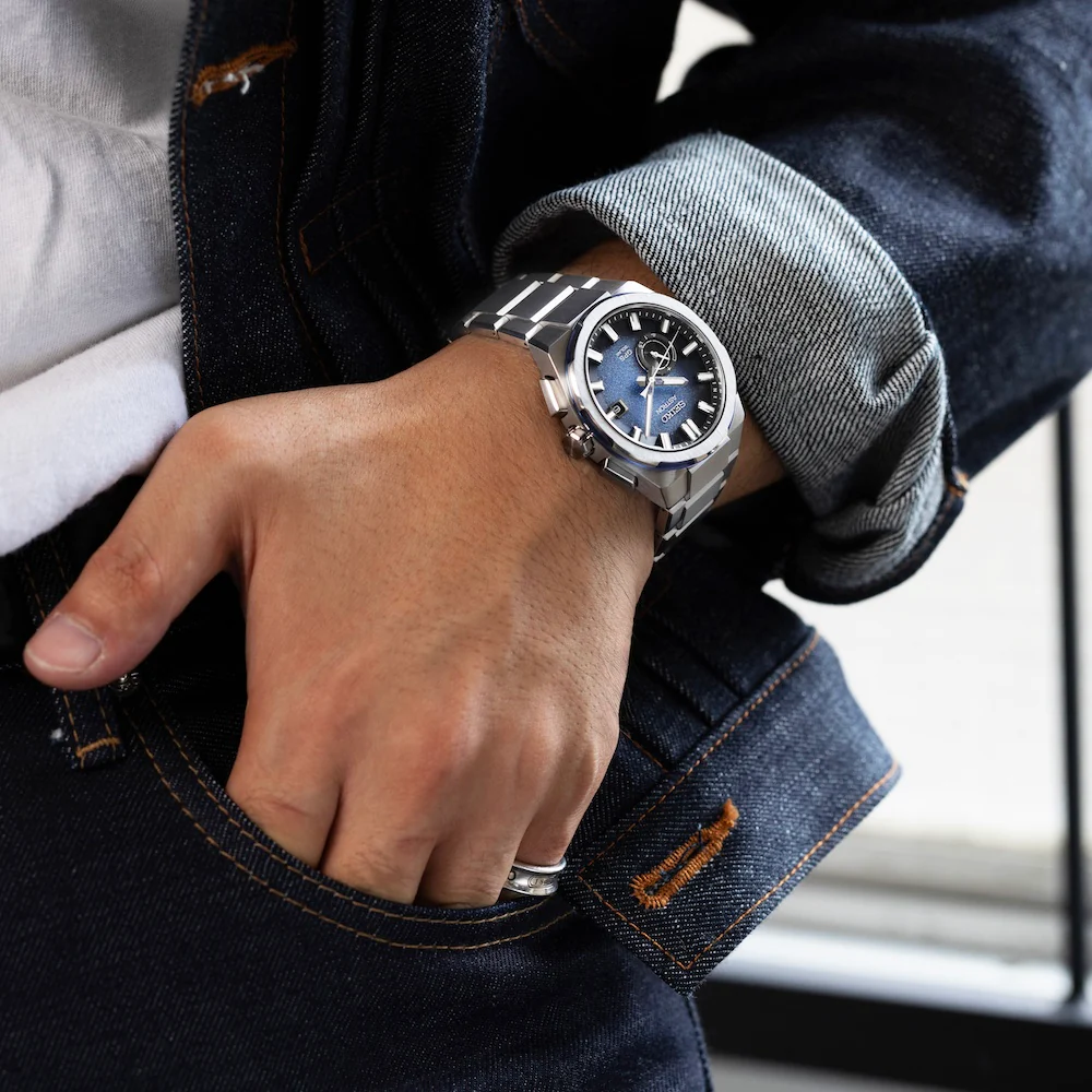 Seiko Astron GPS Solar Earth Watch - Image 7