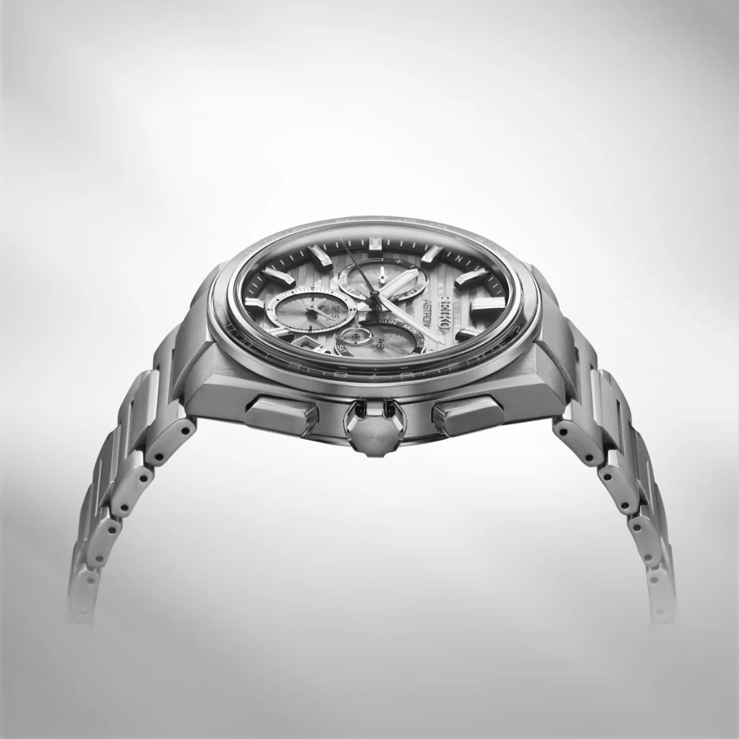 Seiko Astron Watch GPS Solar Solidity Limited Edition D - Image 3