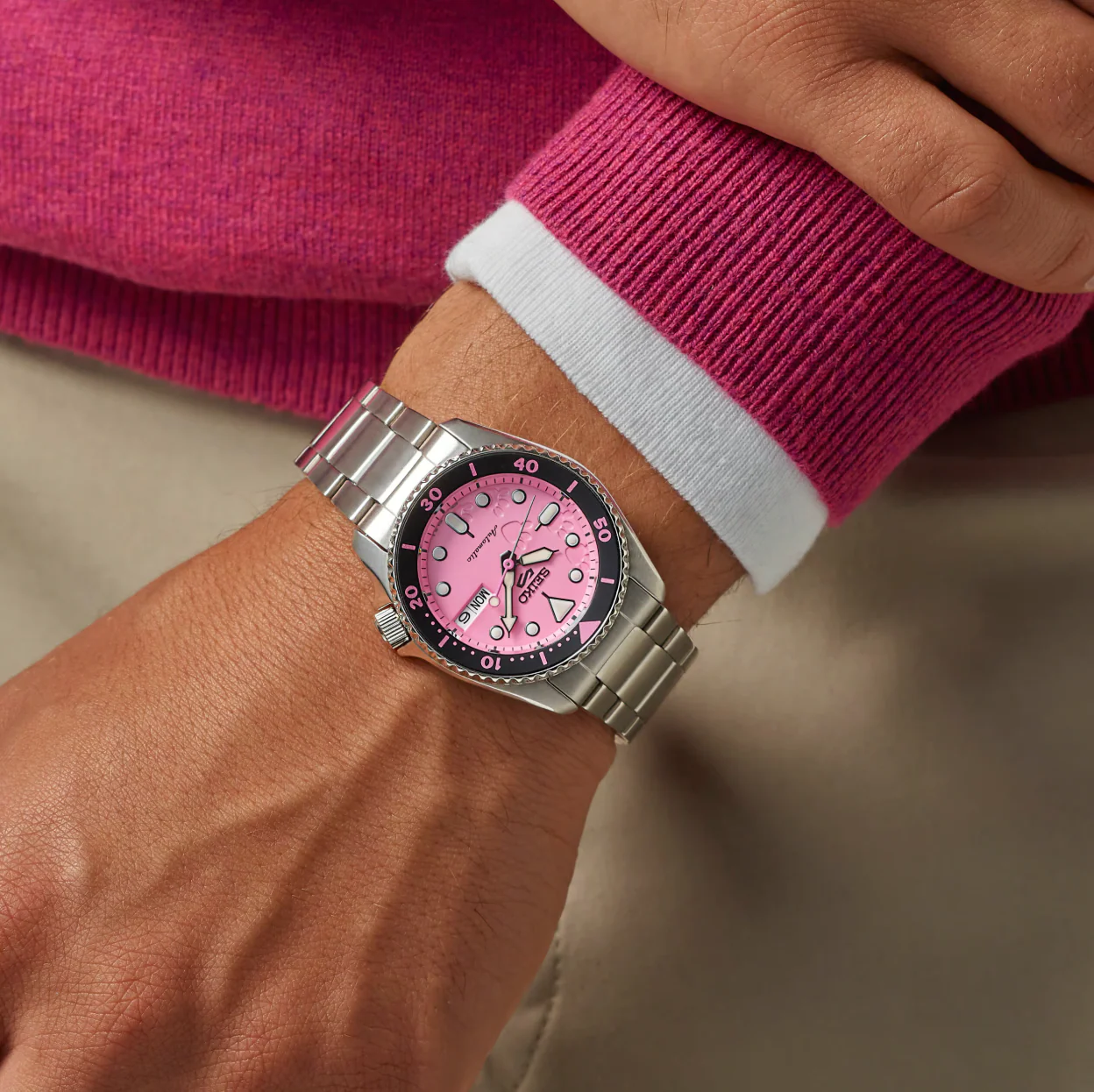 Seiko 5 Sports x Pink Panther Limited Edition Watch - Image 5