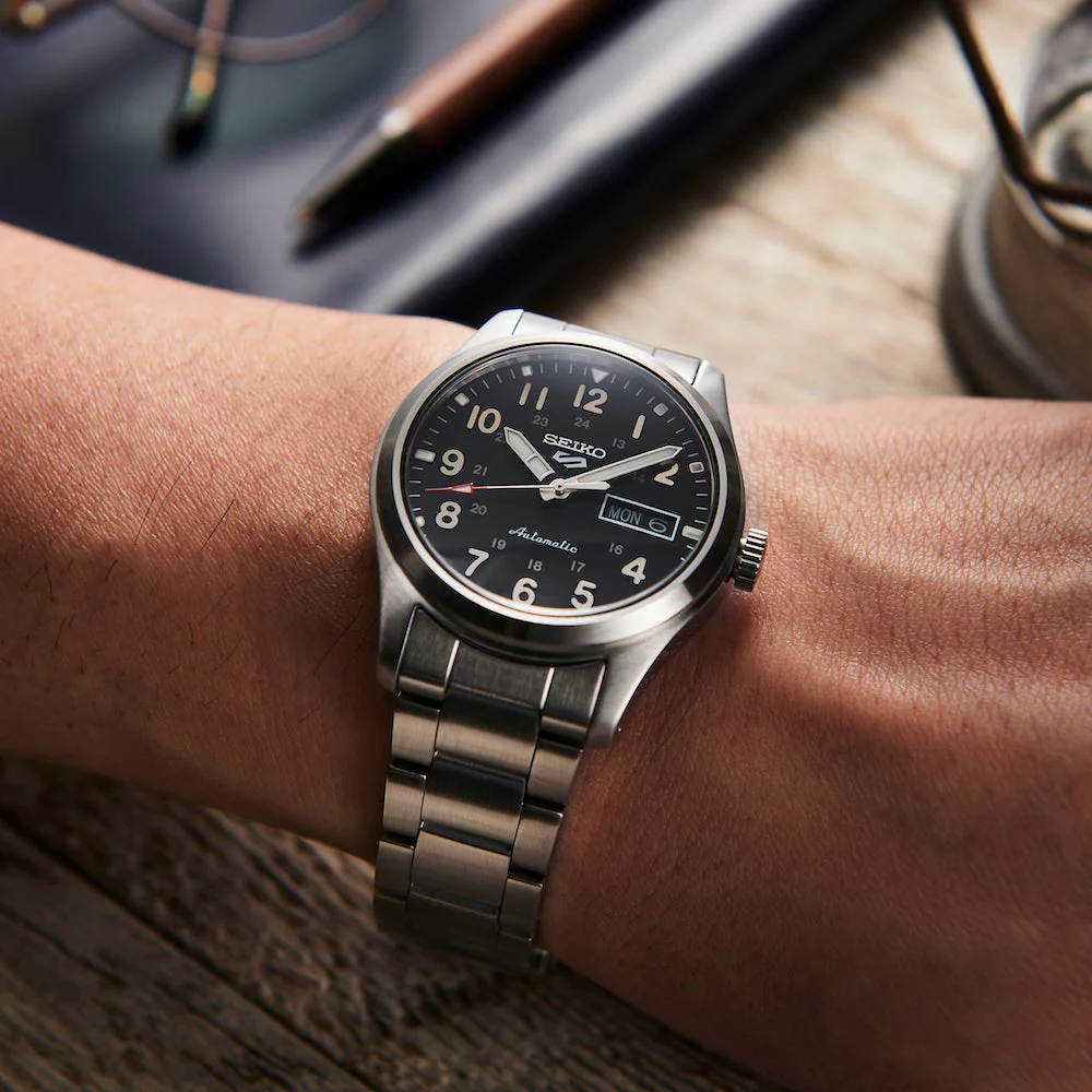 Seiko 5 Sports Field Mens Watch - Image 5