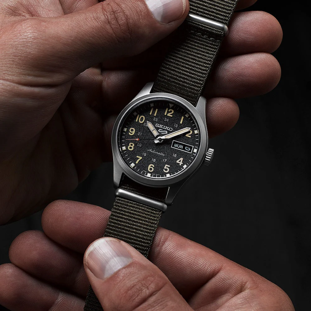 Seiko 5 Sports Green Zone Midfield Watch - Image 2