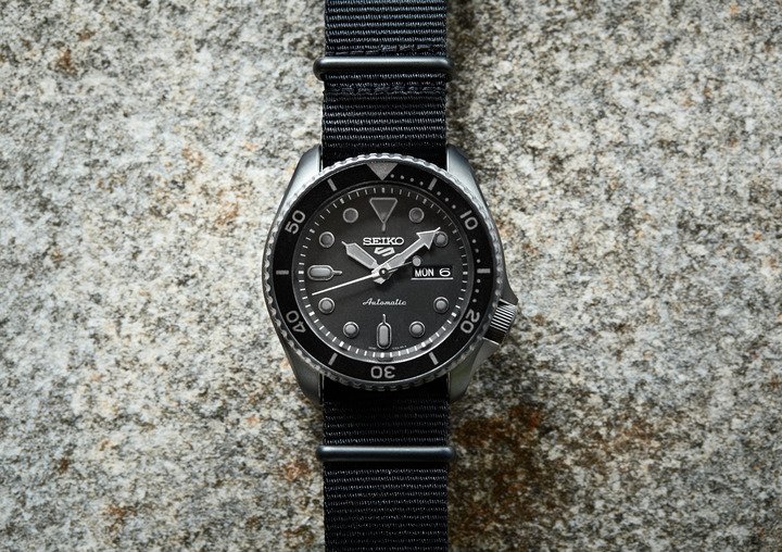 Seiko Watch 5 Sports Mens - Image 4