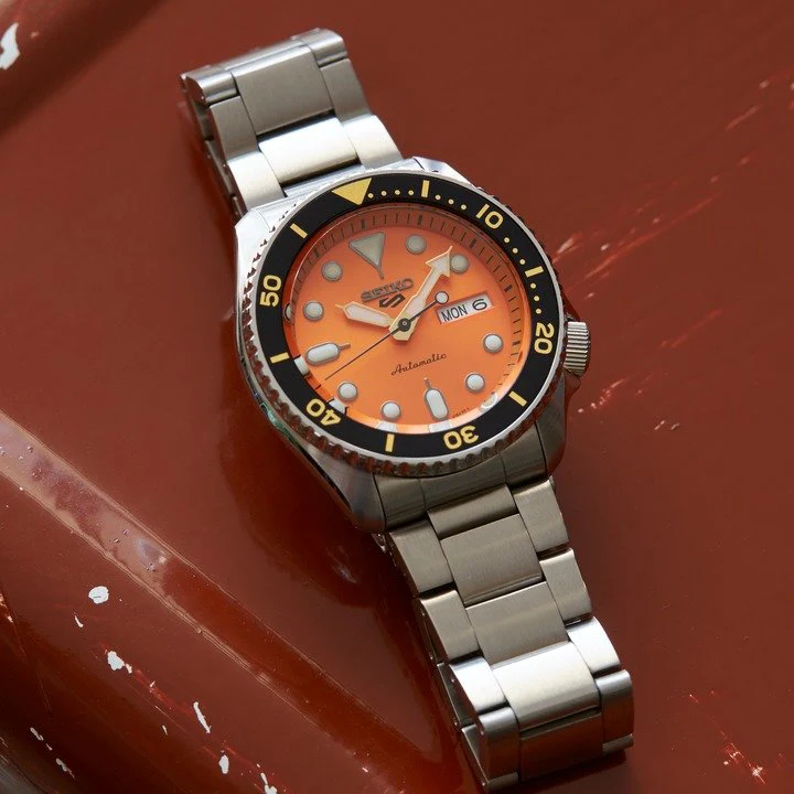 Seiko 5 Sports Mens Watch - Image 3