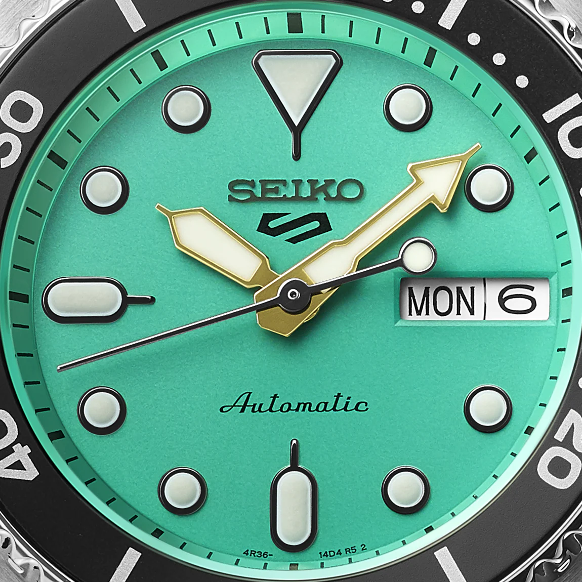 Seiko 5 Sports SKX Midi Teal Mens Watch - Image 2