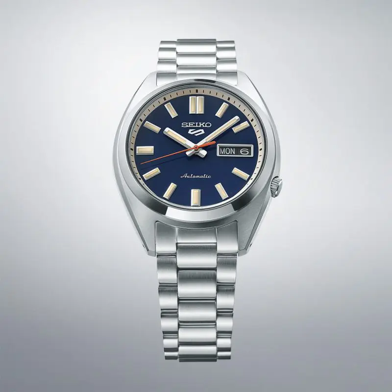 Seiko 5 Sports SNXS Rinse Blue Classic Sports Watch - Image 2