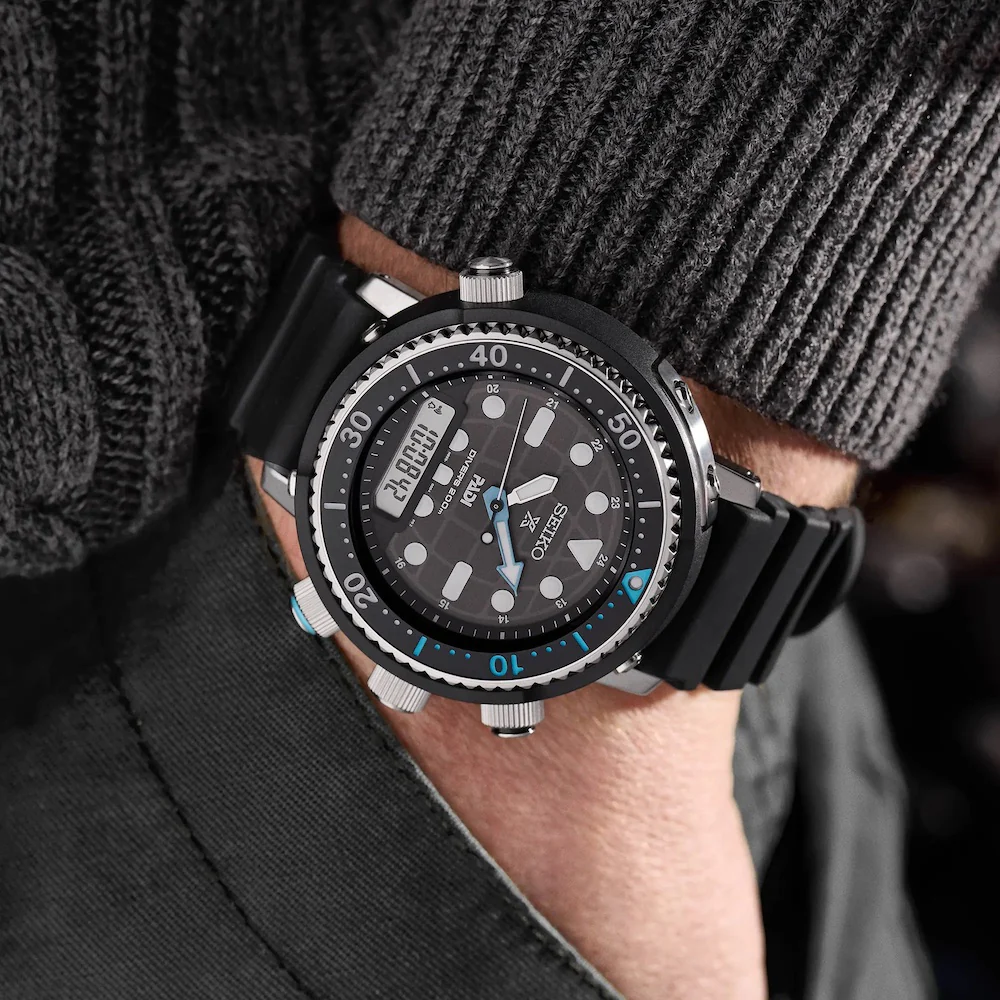 Seiko Watch Prospex PADI Arnie Hybrid Divers 40th Anniversary - Image 4