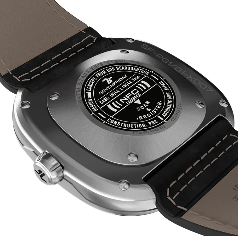 SevenFriday PG1/01 GMT Watch - Image 3