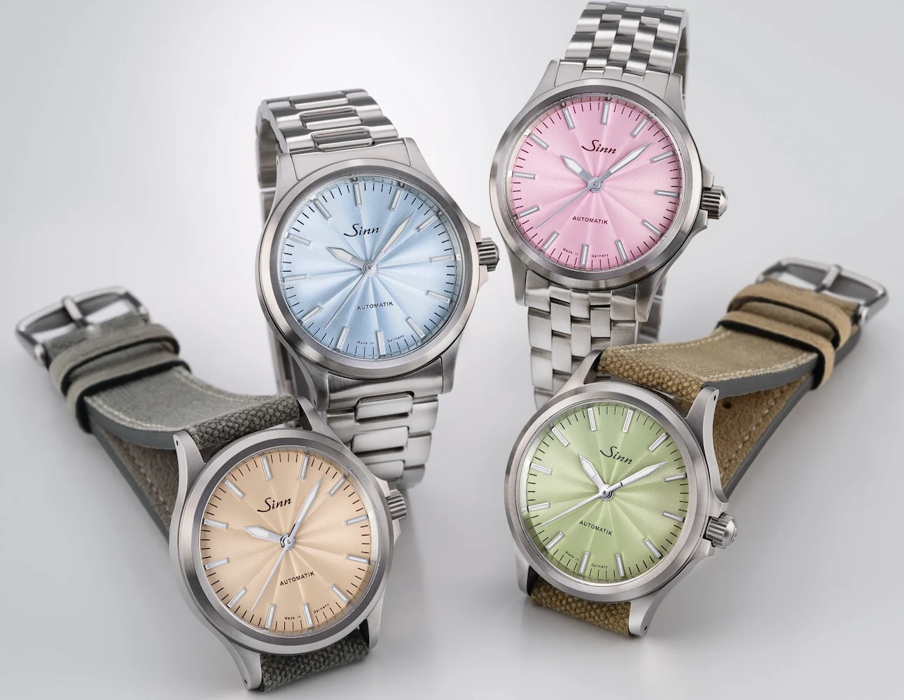 Sinn 556 Sage H-Link Bracelet Limited Edition Watch - Image 6