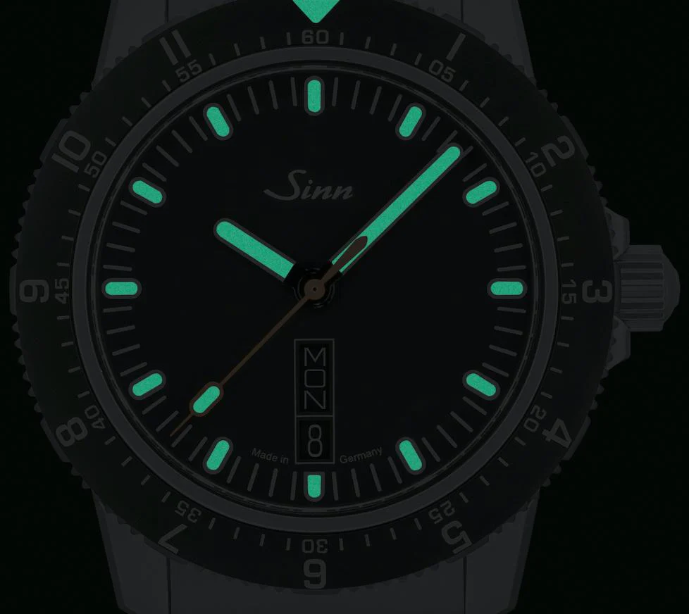 Sinn 105 St Sa H-Link Bracelet Watch - Image 3