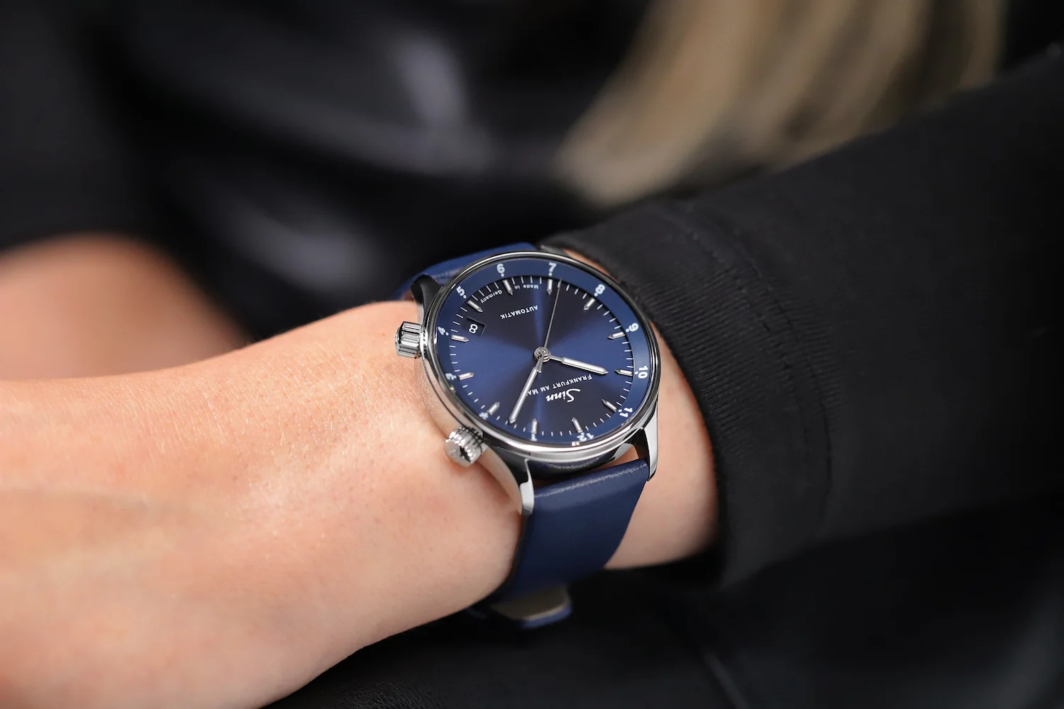 Sinn Finance District 6033 B Limited Edition - Image 9