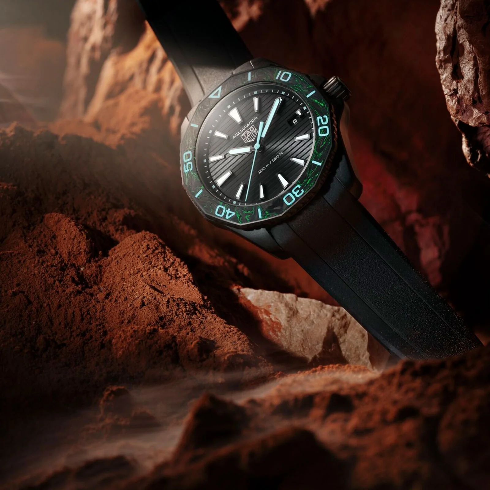 TAG Heuer Aquaracer Professional 200 Solargraph Watch - Image 3
