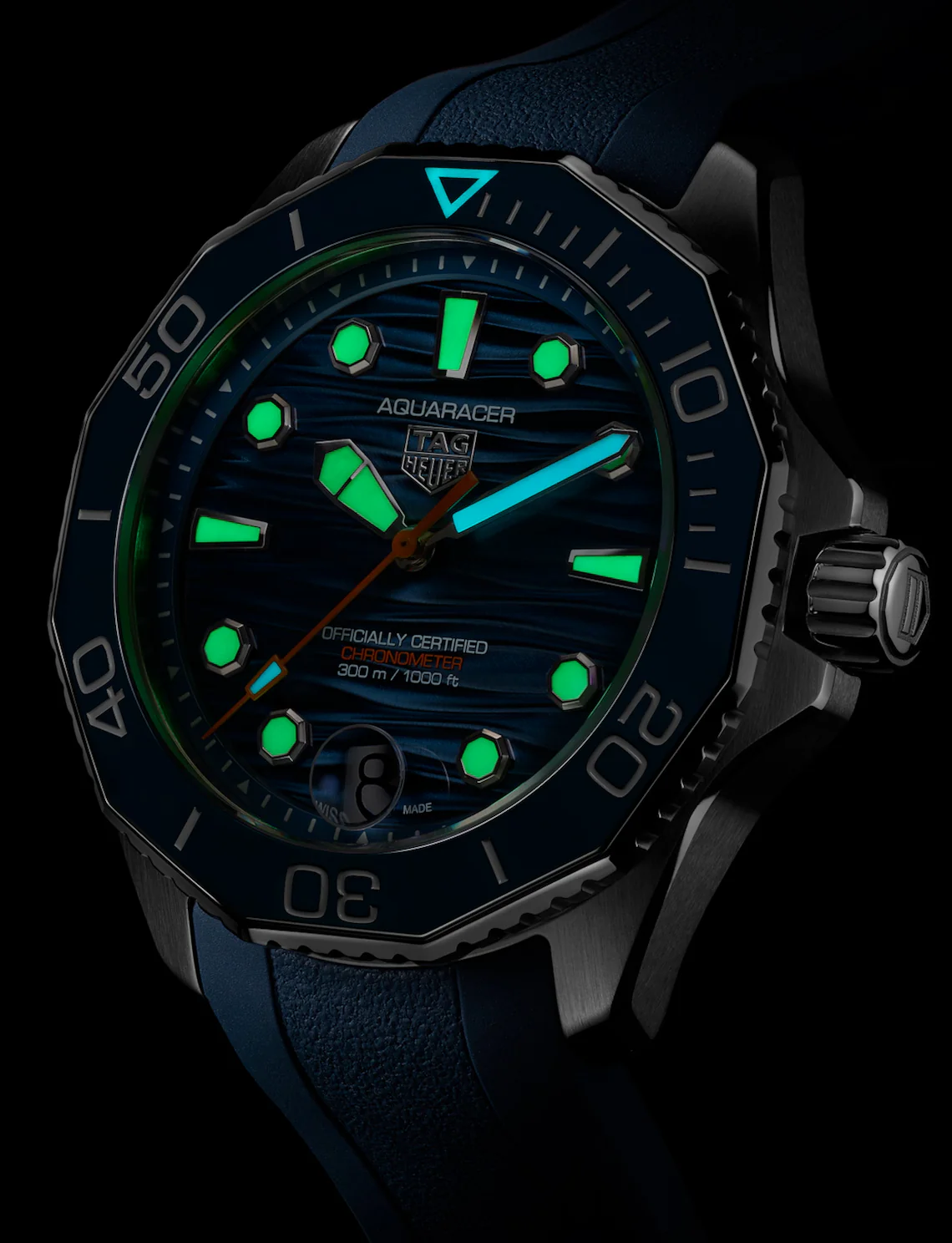 TAG Heuer Aquaracer Professional 300 GMT Rubber Watch - Image 4