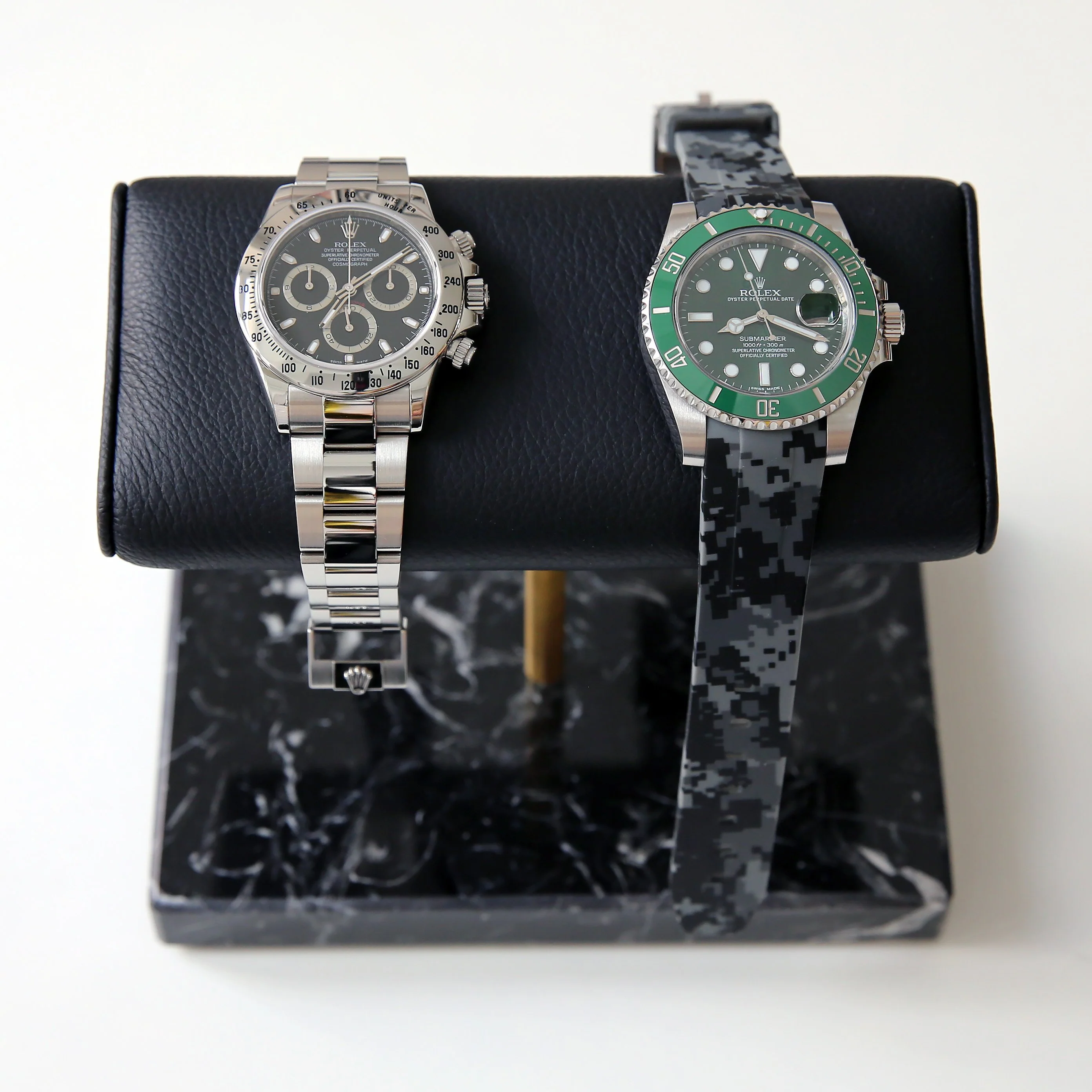 The Watch Stand Duo Black & Gold D - Image 6