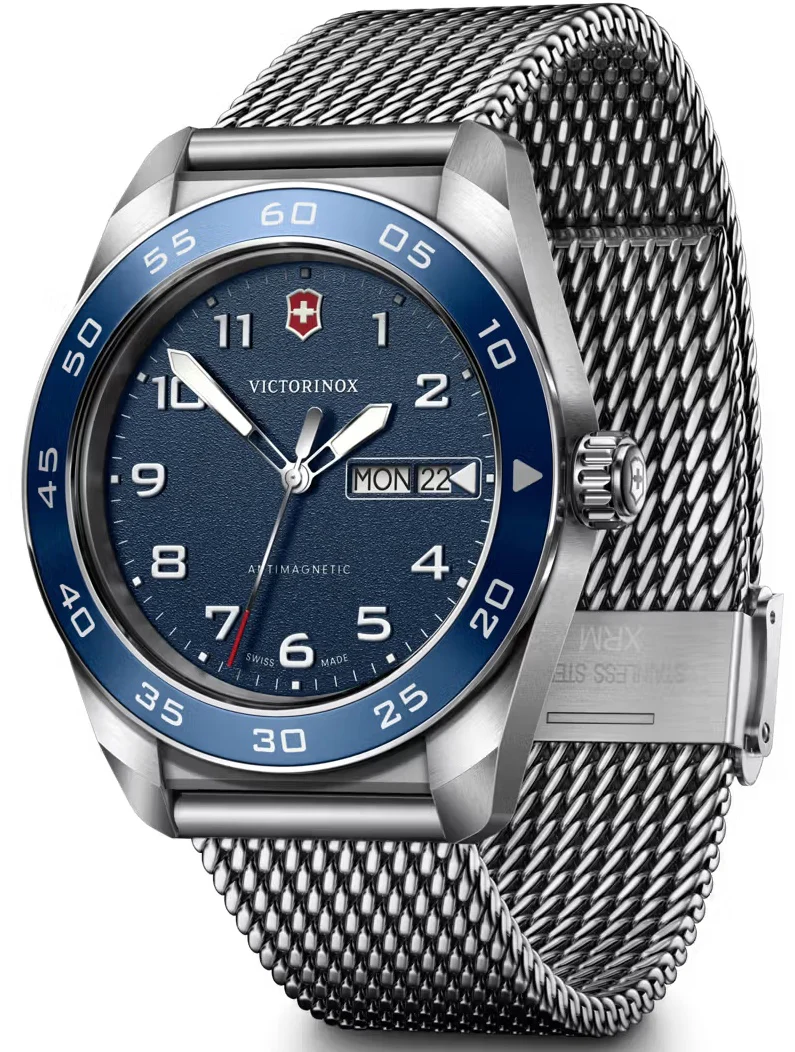 Victorinox Swiss Army Quartz Watch - Image 3