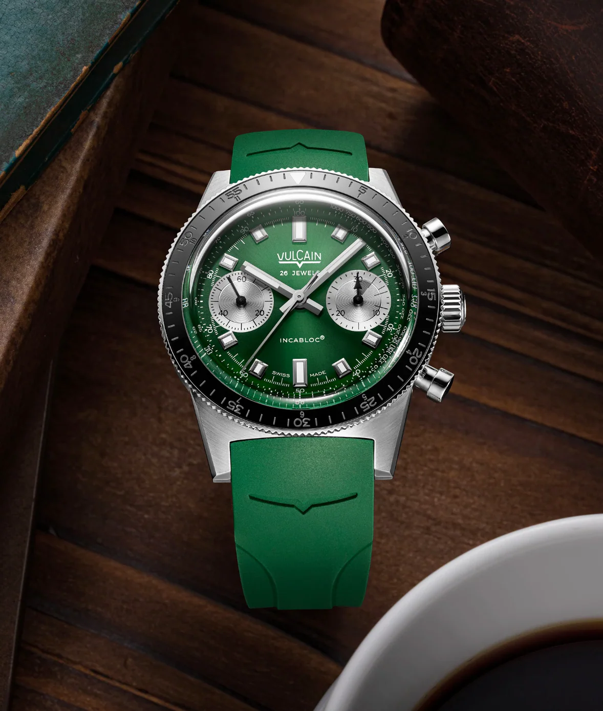 Vulcain Skindiver Chronograph Green Rubber Limited Edition Watch - Image 5