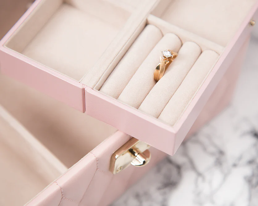 Wolf Jewellery Box Caroline Small Rose Quartz - Image 5